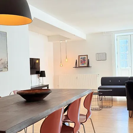 Apartmentincopenhagen 1717 * København